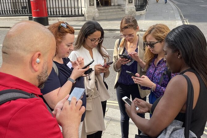 Outdoor Adventure Game in London - What the timed mystery feels like