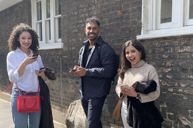 Outdoor Adventure Game in London - Getting ready for the route
