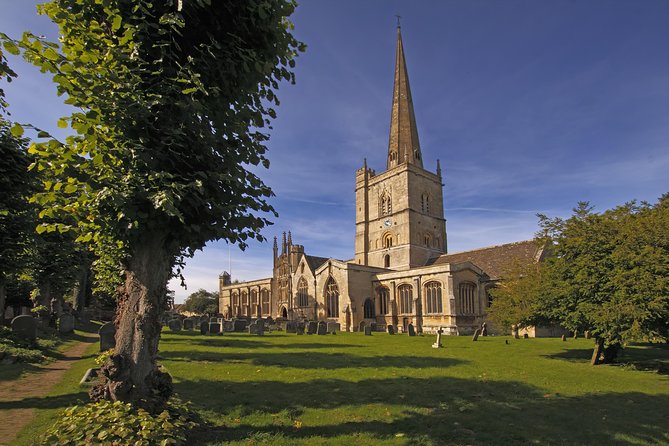 Oxford and Traditional Cotswolds Villages Small-Group Day Tour from London - Burford: a short stop in the Cotswolds gateway