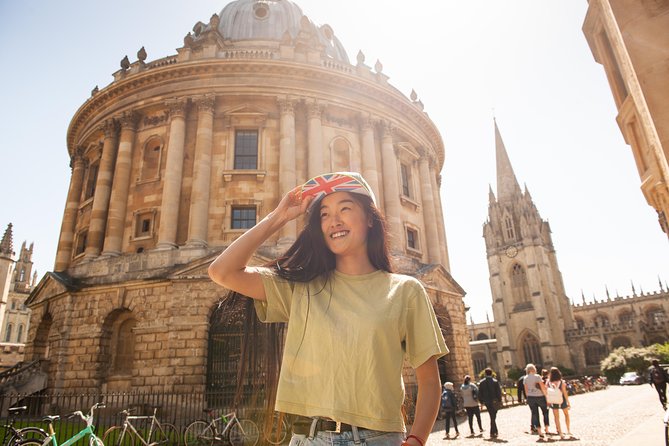 Oxford and Traditional Cotswolds Villages Small-Group Day Tour from London - Bibury and the famous Arlington Row
