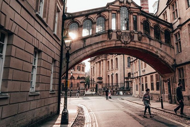 Oxford Bike Tour with Student Guide - Price, group size, and practical value