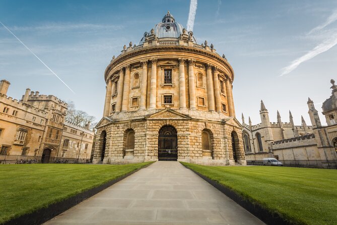 Oxford Official University & City Tour - The Bodleian Library and Radcliffe Camera