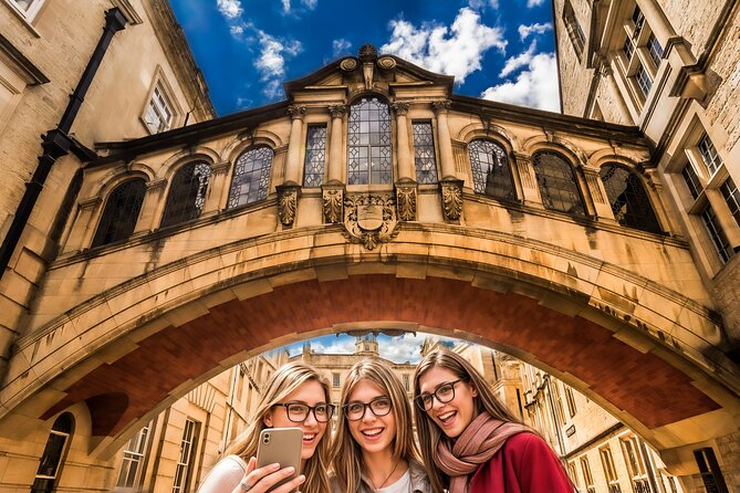 Oxford Private Day Trip from London – Sightseeing & Lunch - Balliol College and the academic heart of Oxford
