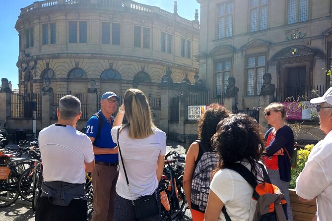 Oxford: Stories, Secrets & Sights Walking Tour with a local - Why this Oxford walk works well as an introduction