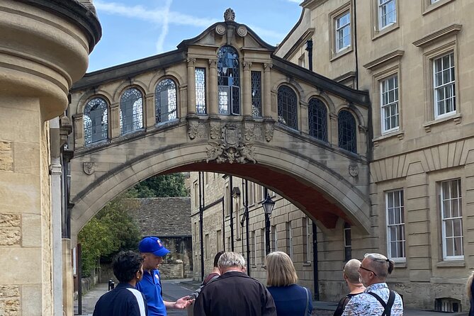 Oxford University Walking Tour by Alumni™ & Optional New College - All Souls, St. Mary’s, and Oriel College