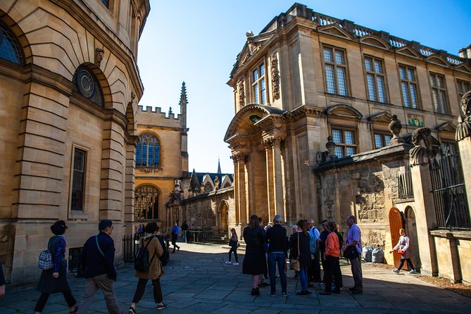 Oxford University Walking Tour With University Alumni Guide - Oriel College and a controversial Oxford statue