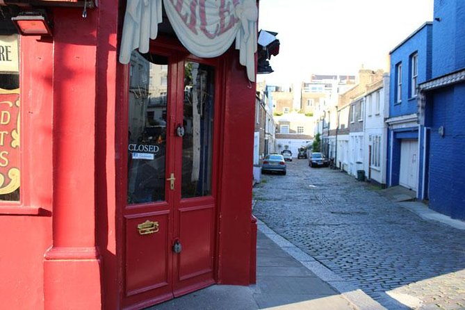 Paddington Bear Walking Tour - Pace, weather, and practical comfort