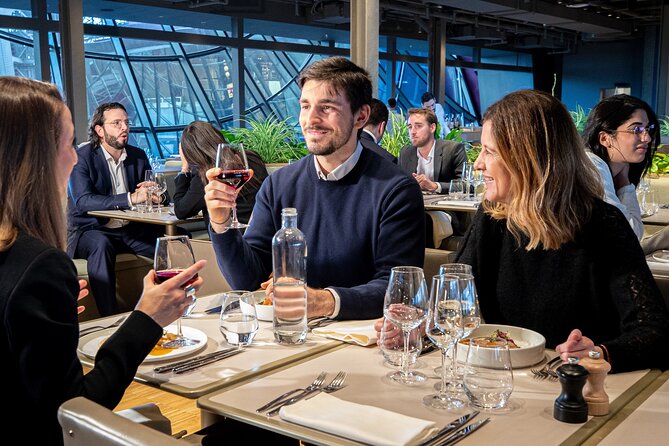 Paris by Rail - Sightseeing Bus and Eiffel Tower Champagne Lunch - How much free time will you really have?