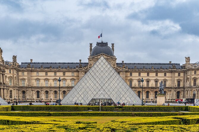 Paris Explorer Rail Tour from London with Paris Sightseeing Bus - Eurostar to Gare du Nord