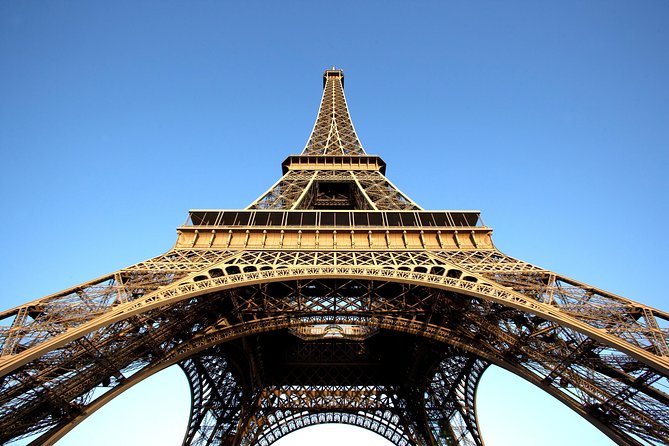Paris Tour via Eurostar, with Seine Cruise and Travelcard - Notre-Dame and the limits of sightseeing from outside