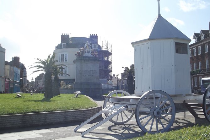 Pauls Walking Tour - Sundays at 10:00am - or Group - What the $13.81 price buys you