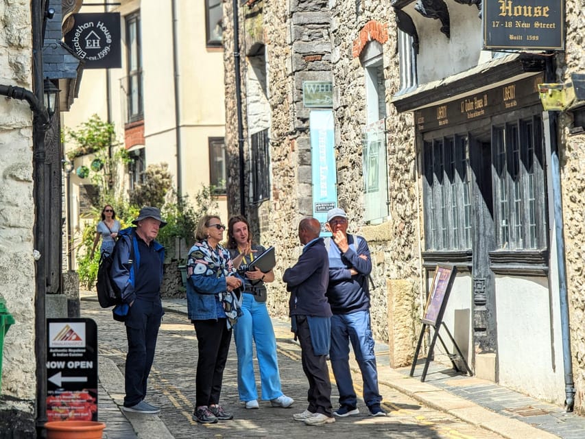 Plymouth: Best of Plymouth Walking Tour - New Street and the Elizabethan House
