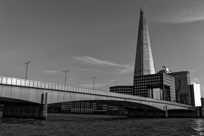 Postcard London - Tower Bridge: London’s unmistakable river crossing