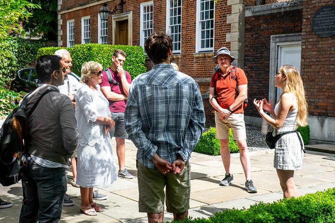 Private 2-Hour Cambridge Walking Tour With University Alumni Guide - Starting at King’s Parade and King’s College Chapel