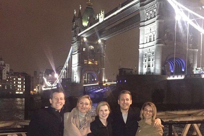 Private 2-Hour Night Tour of London in an Iconic Black Cab - Blackfriars Bridge and the Illuminated River