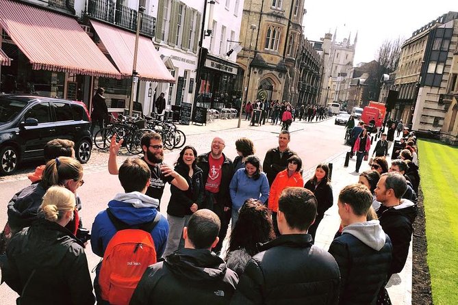 Private | Cambridge University Tour By Alumni™ & King's Chapel - Science at the Old Cavendish Laboratory