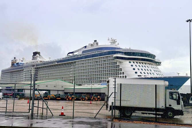 Private Chauffeur-London Heathrow from/to Southampton Cruise Port - Timing advice for cruise passengers