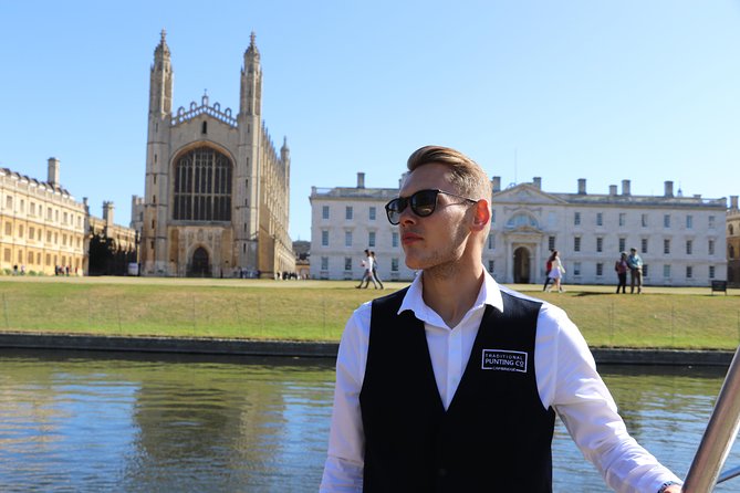 Private Chauffeur Punt Tour - Why a private punt is one of Cambridge’s best short outings