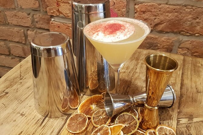 Private Cocktail Making Class in Manchester - Key points at a glance