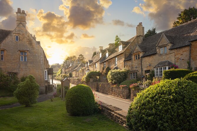 Private Cotswold Villages Day Tour see the beauty of the Villages - Why a private Cotswold day trip makes sense