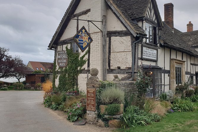 Private Cotswolds and Stratford upon Avon - Leaving London for the Cotswold countryside