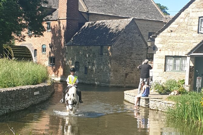 Private Cotswolds and Stratford upon Avon - Lower Slaughter, the quietest village stop