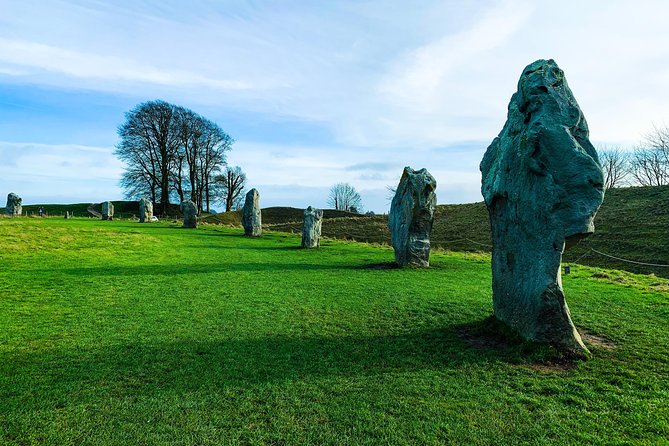 Private Day Tour to Bath, Avebury & The Cotswolds - One long day from London to the West Country