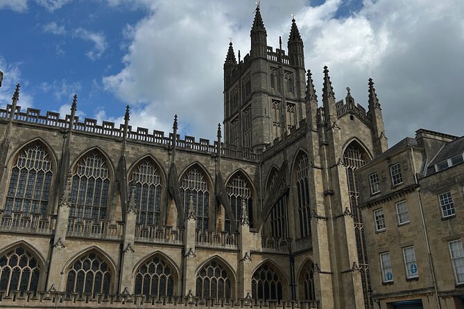 Private Day Tour to Stonehenge, Bath and The Cotswolds - Who should book this day trip?
