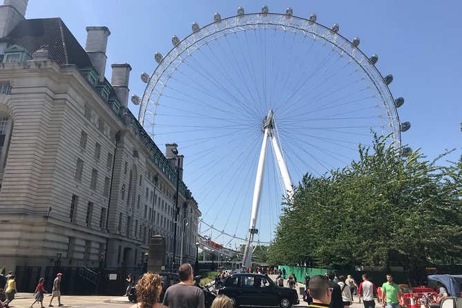 Private Day Tours in London - British Museum, Trafalgar Square, and the West End