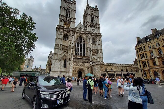 Private Day Tours in London - Walking, driving, crowds, and comfort
