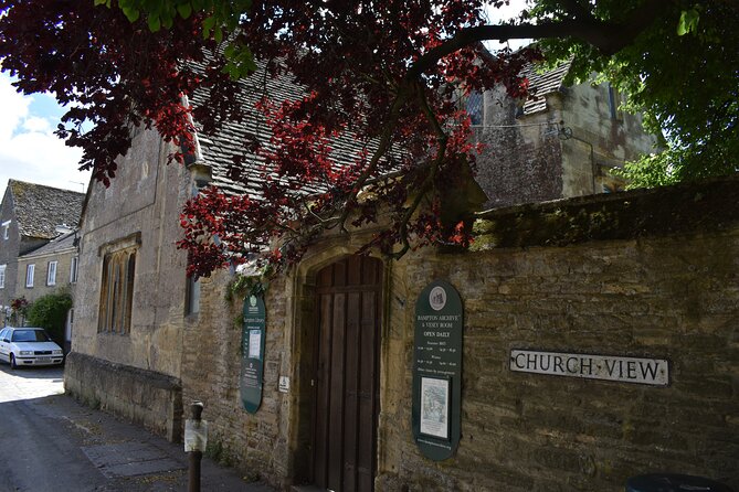 Private Downton Abbey Tour, including Bampton, Cogges Farm, and Highclere - What the price includes, and what it does not
