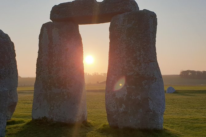 Private driver guided tour Stonehenge - The quiet bonus of free Woodhenge