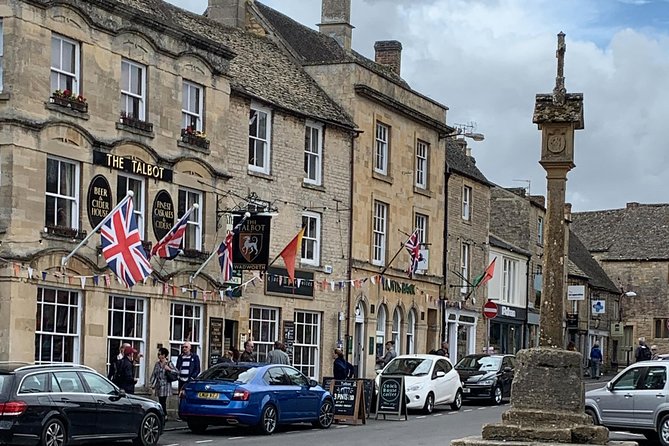 Private Full Day Excursion to the Cotswolds in a London Black Cab - Bourton-on-the-Water and Lower Slaughter