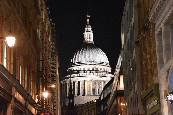 Private Ghosts and Gore Walking Tour of London - Newgate Prison and London’s execution ground