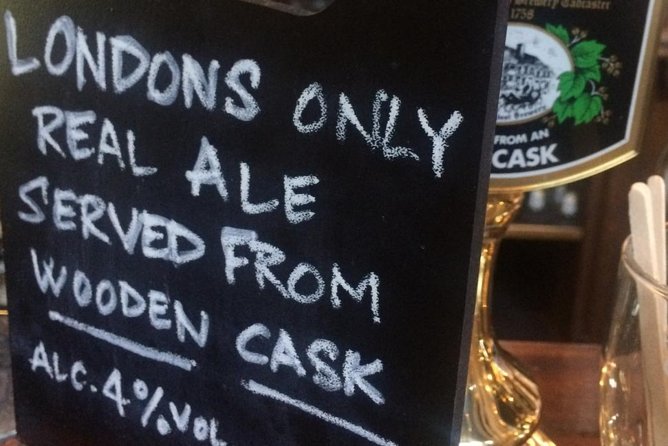 Private Group: Historical Pub Walking Tour of London - What your guide adds to the experience