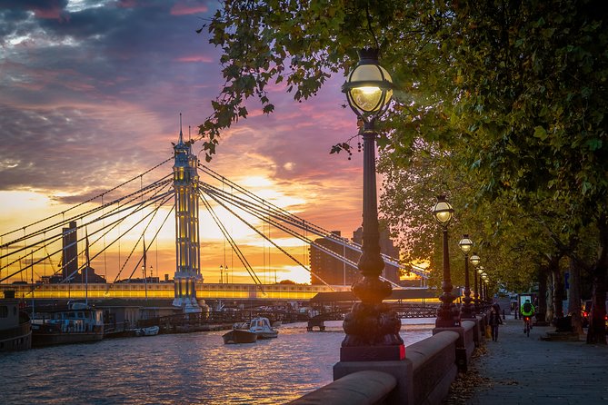 Private Guided Tour of Historic Chelsea - The National Army Museum and Chelsea’s military side