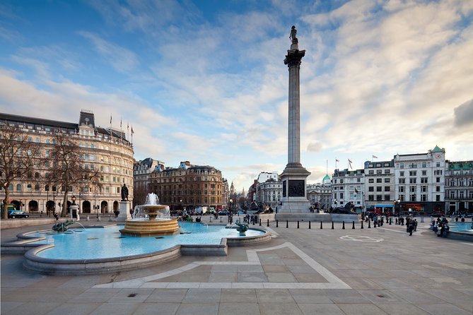 Private Guided Tour of Royal London - The Changing of the Guard, if the schedule cooperates