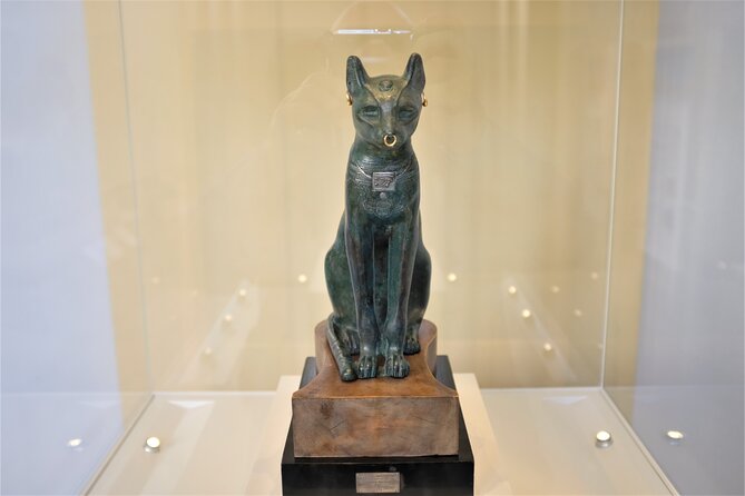 Private Guided Tour of the British Museum - Anthony Matthews and his guiding approach