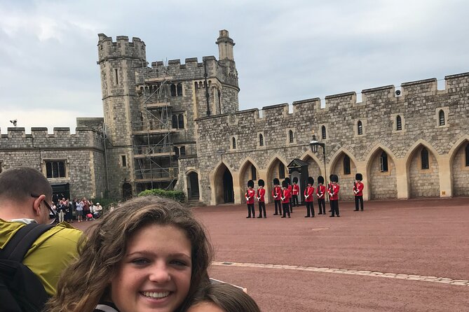 Private Guided Tour of Windsor Castle PLUS and History - Runnymede and the Magna Carta memorials