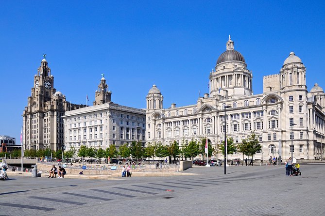 Private Liverpool Highlights & Hidden Gems Tour with a Local - What the guides add to the day