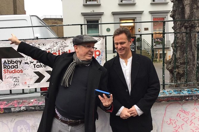 Private London Beatlemania Tour in an Iconic Black Cab - Soho, Chelsea, Piccadilly, and the wider music route