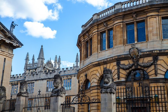 Private Oxford Walking Tour With University Alumni Guide - Harry Potter connections without the movie-tour fuss