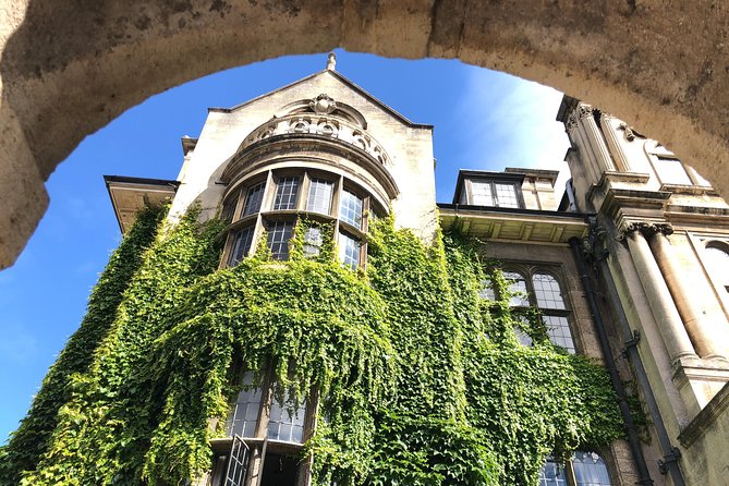 Private Oxford Walking Tour With University Alumni Guide - What two hours can realistically cover