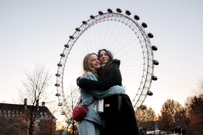 Private Photoshoot Outside The London Eye - What This London Eye Photoshoot Actually Gives You