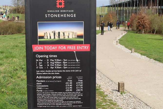 Private Pre Cruise Excursion Transfer London to Southampton Port Via Stonehenge - Booking Details That Matter on Cruise Day