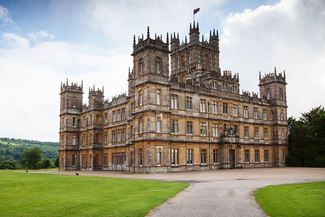 Private Round Trip Transfer : Heathrow or London to Highclere Castle - The London or Heathrow Pickup