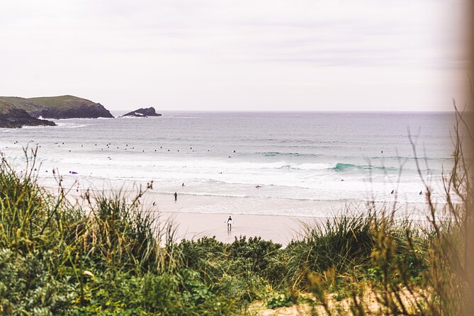 Private Surfing Lesson - Coaching for children, adults, and mixed groups
