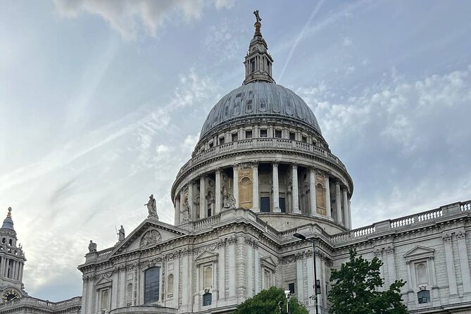 Private Tour: Best of London in a day! in Spanish. - St. James’s Park and an easier view of London