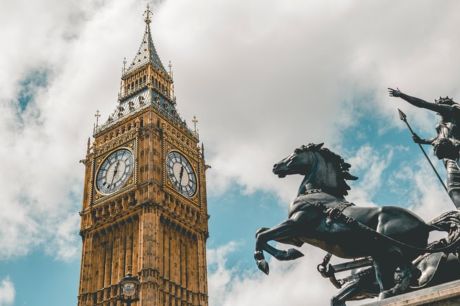 Private Tour, Entry to Westminster Abbey and London Highlights - Is $345.61 per person fair value?