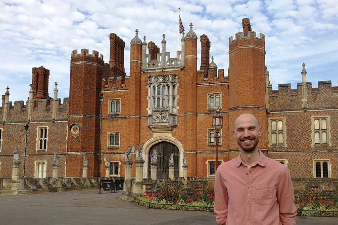 Private Tour of Hampton Court Palace with Award-Winning Architectural Historian - Meeting at Hampton Court Palace